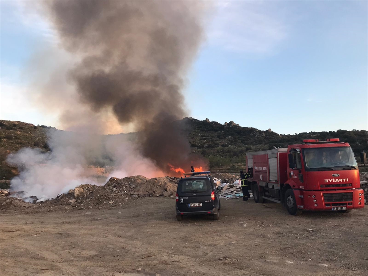 Bodrum'da atıkların toplandığı alanda çıkan yangın söndürüldü