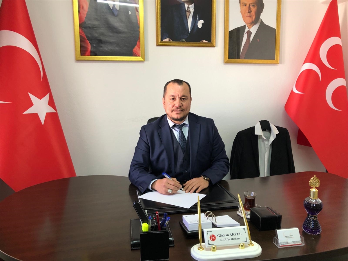 MHP Datça İlçe Başkanı Gökhan Akyel, Alparslan Türkeş'i ölümün 24. yılında andı