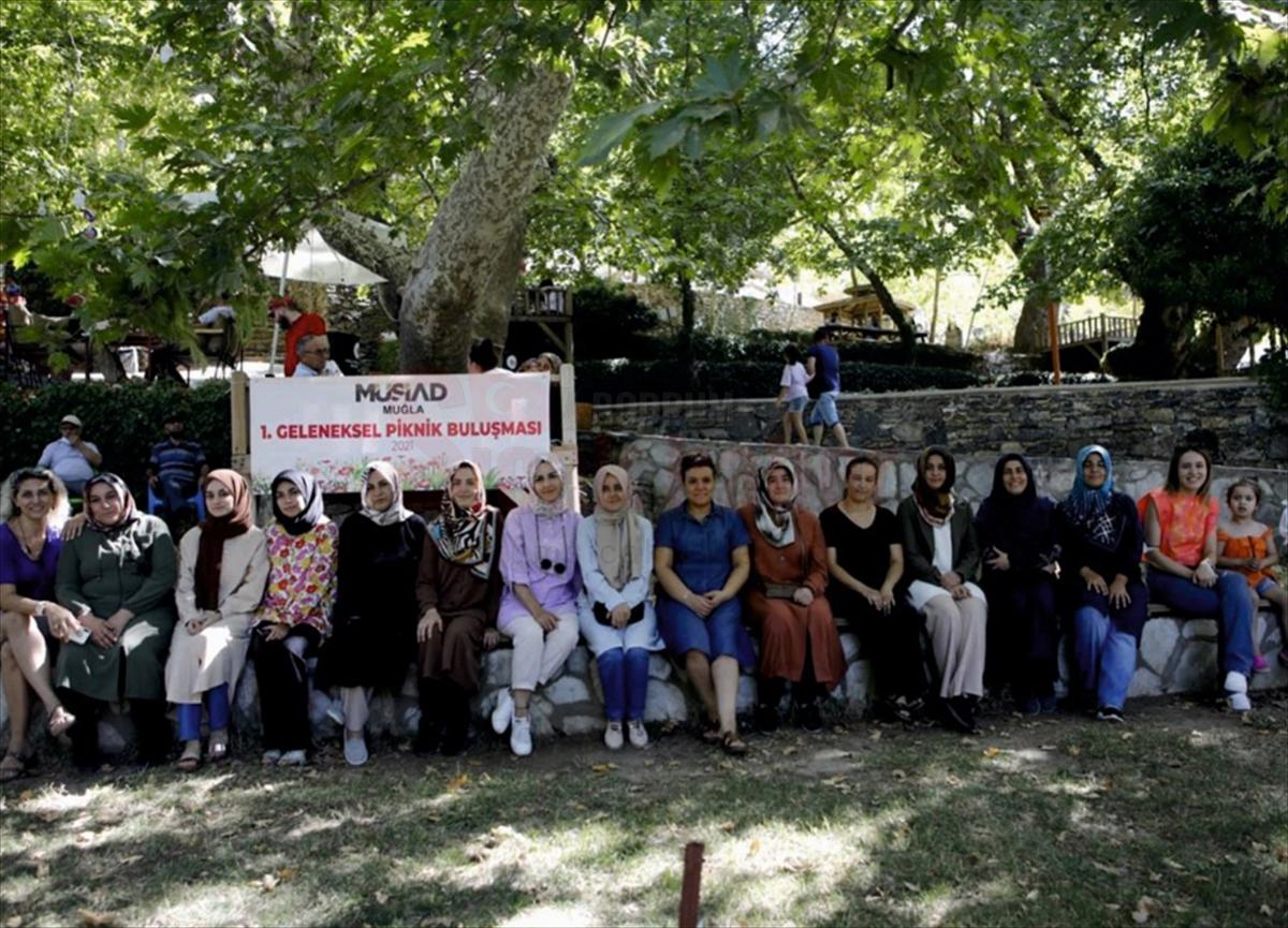 MÜSİAD Muğla üyeleri piknik etkinliğinde bir araya geldi