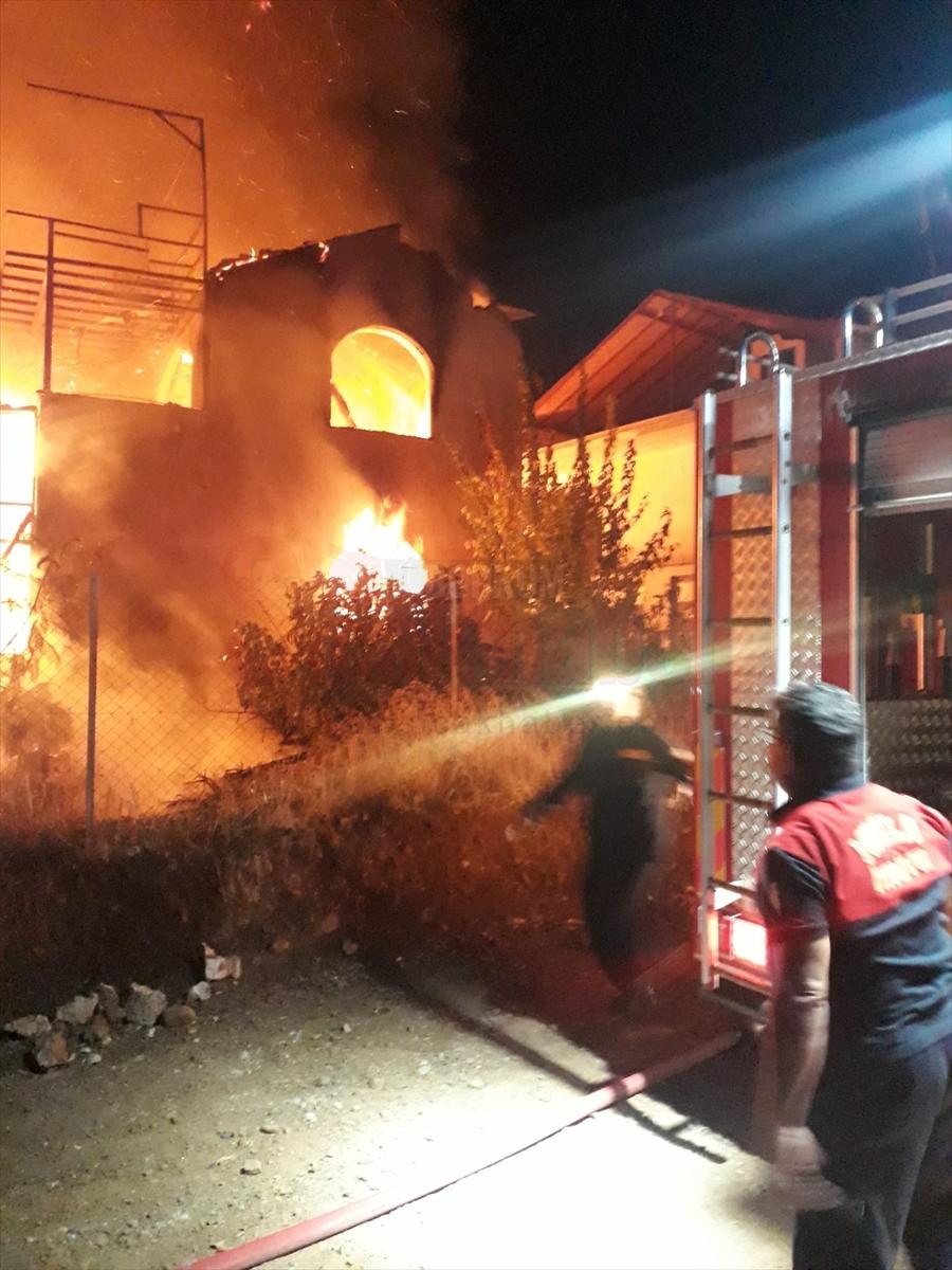 Muğla'da evde çıkan yangın söndürüldü