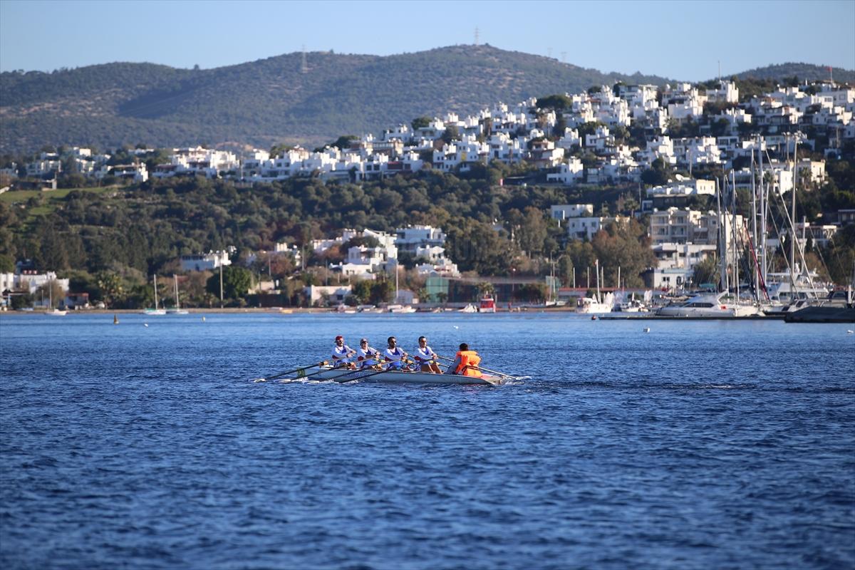 Bodrum'da "Masters Regatta Kürek Yarışları" başladı