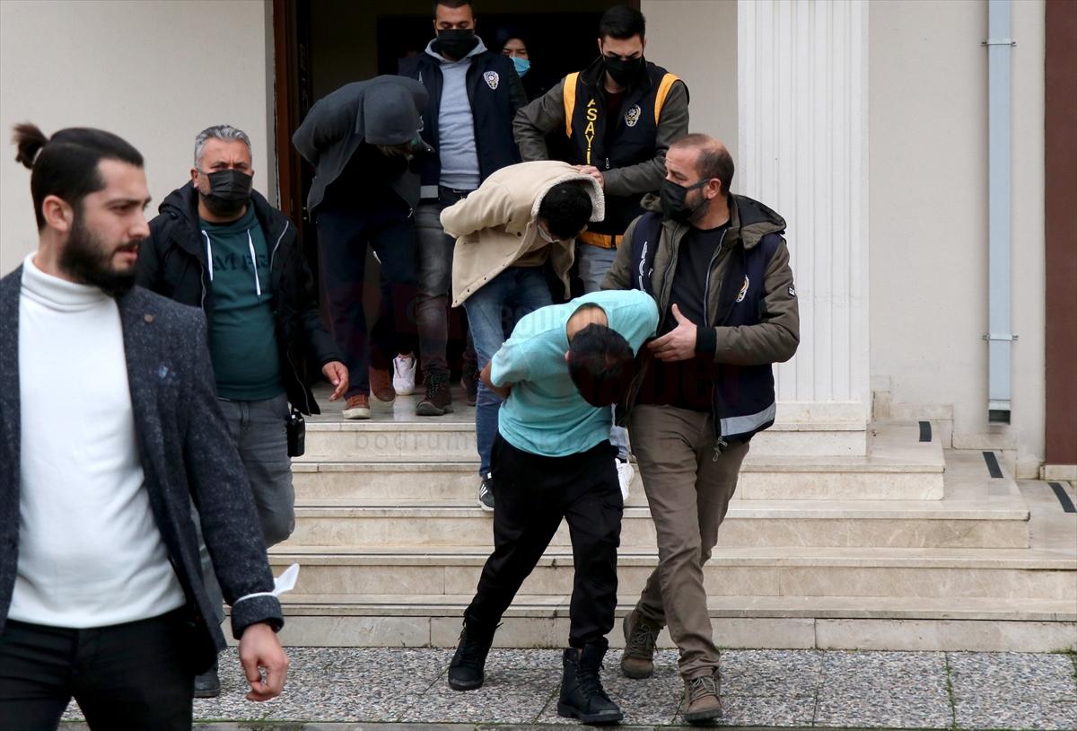 Muğla'da güvercin hırsızlığı güvenlik kamerasına yansıdı