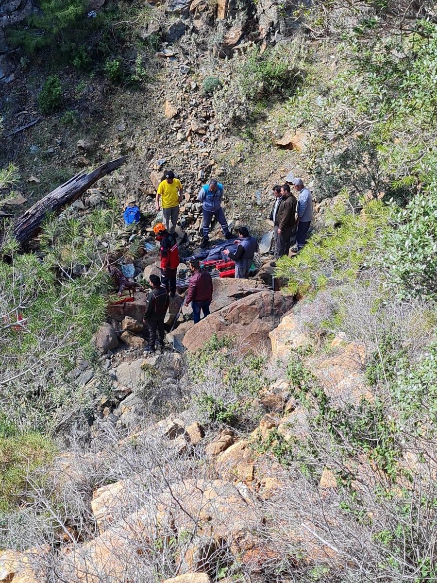 Muğla'da orman işçisi kayalıklardan düşerek hayatını kaybetti