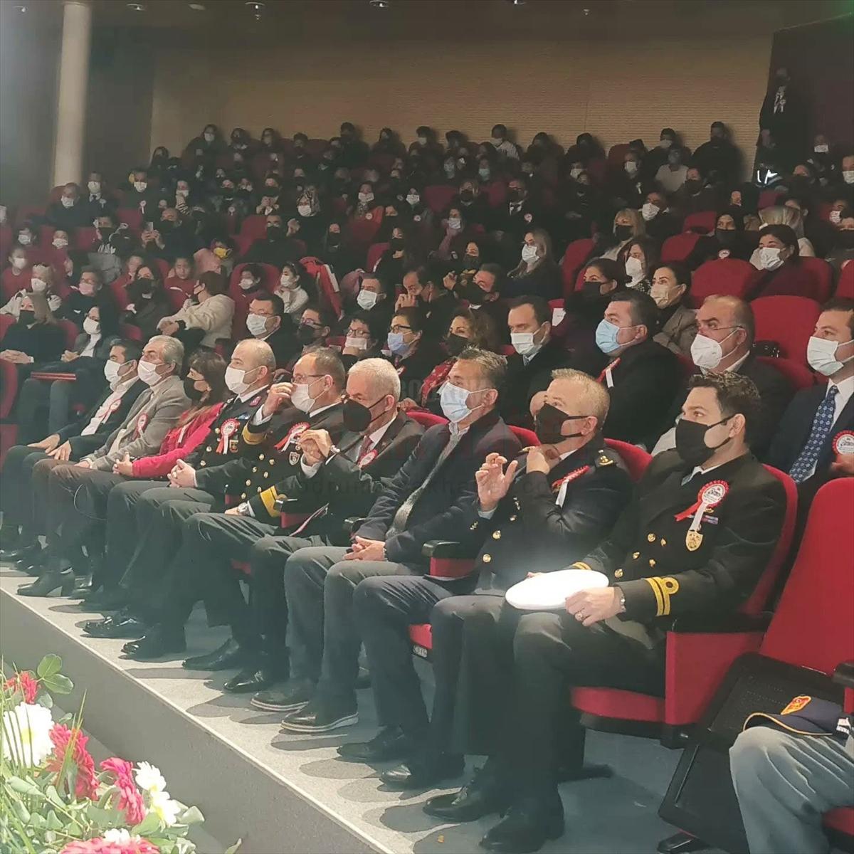 İstiklal Marşı'nın Kabulü ve Mehmet Akif Ersoy'u Anma Günü