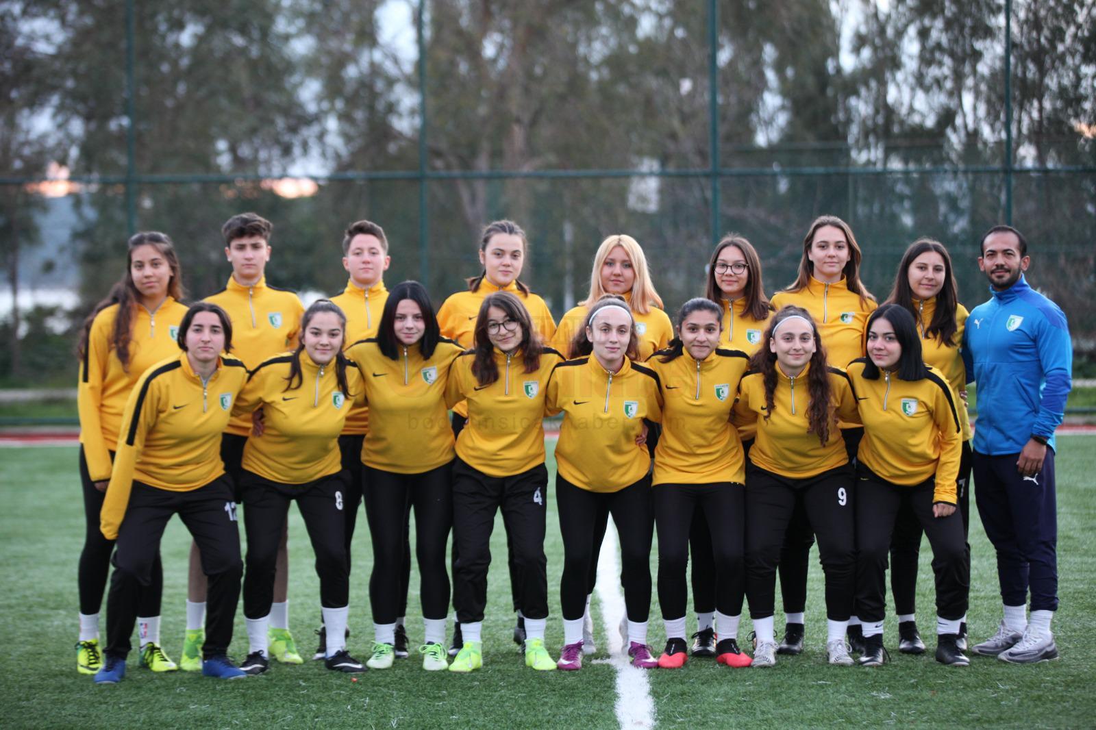 Bodrumspor Kadin Futbol takimi3