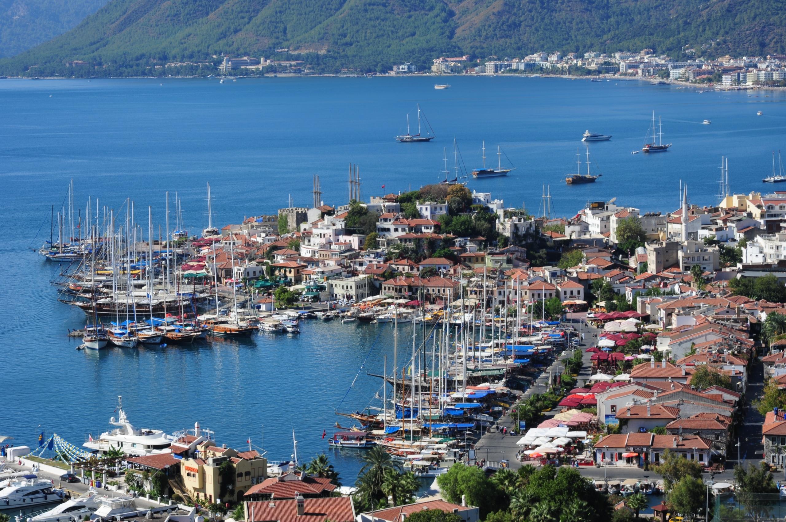 EVLERİNİ KAYITSIZ GÜNLÜK KİRAYA VERENLERE AĞIR CEZALAR UYGULANIYOR