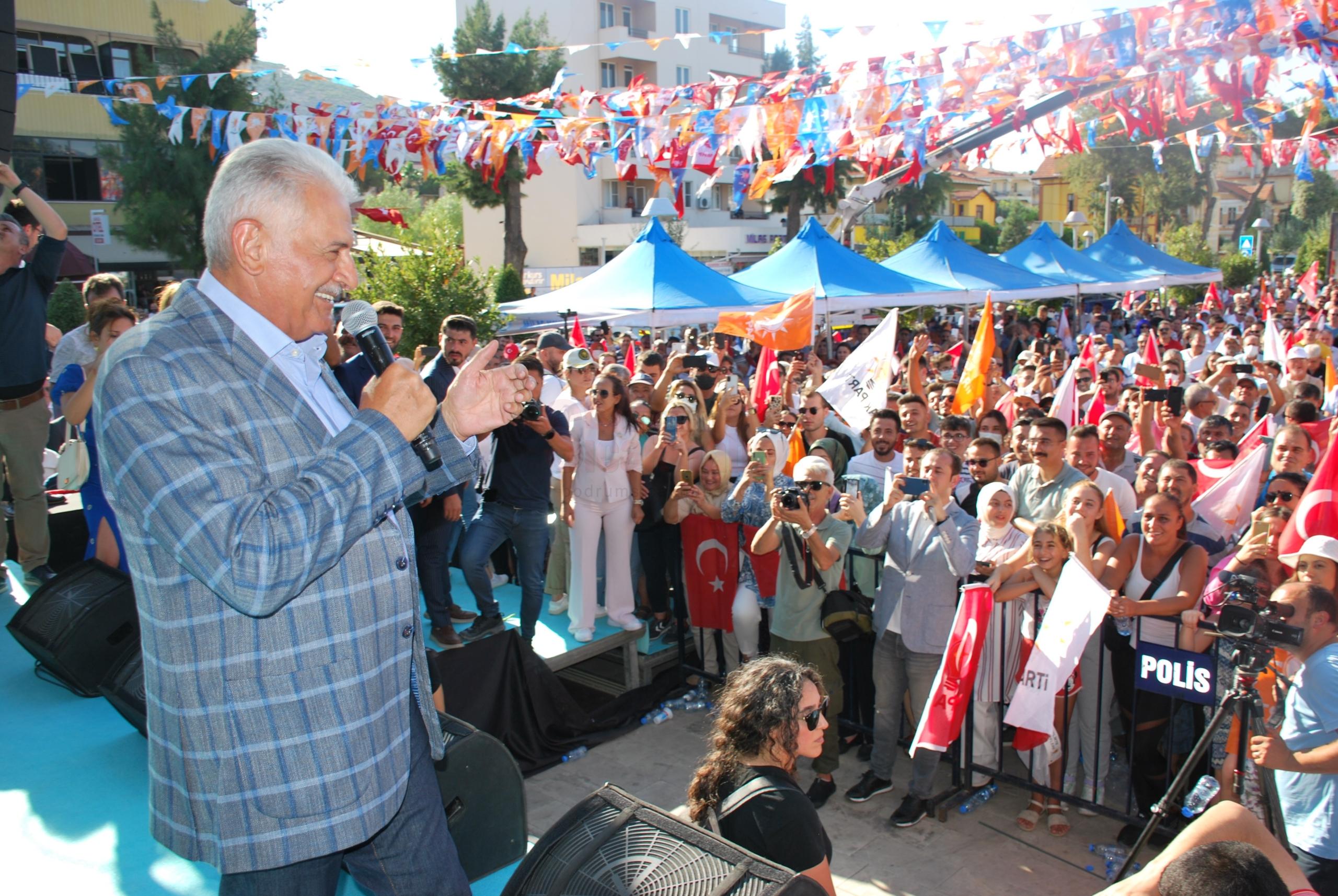 AK PARTİ GENEL BAŞKAN VEKİLİ YILDIRIM: "MİLLETİMİZİN DESTEĞİYLE HER SEÇİMDEN ALNIMIZIN AKIYLA ÇIKTIK"