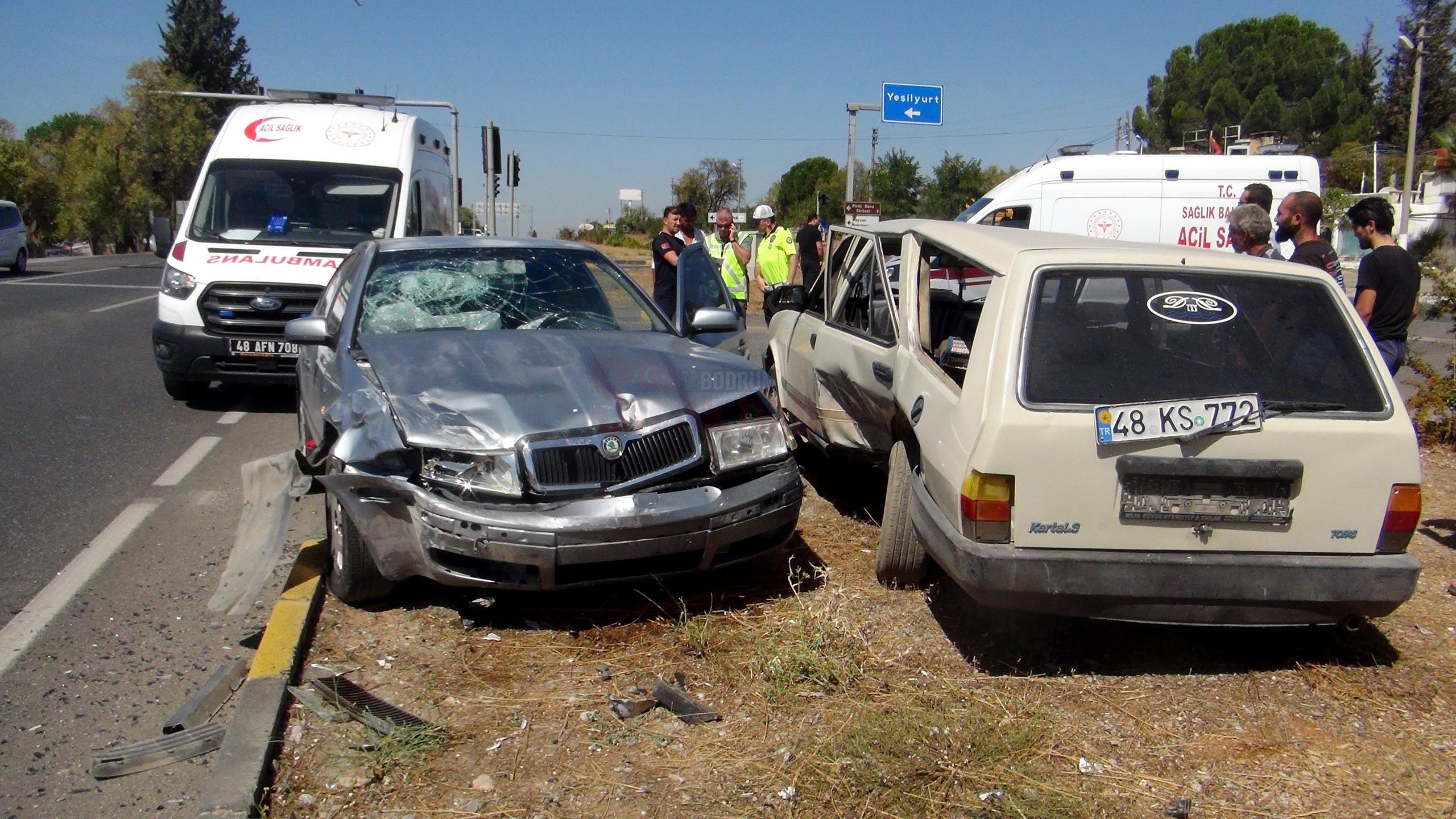 MENTEŞE'DE KAZA: 6 YARALI