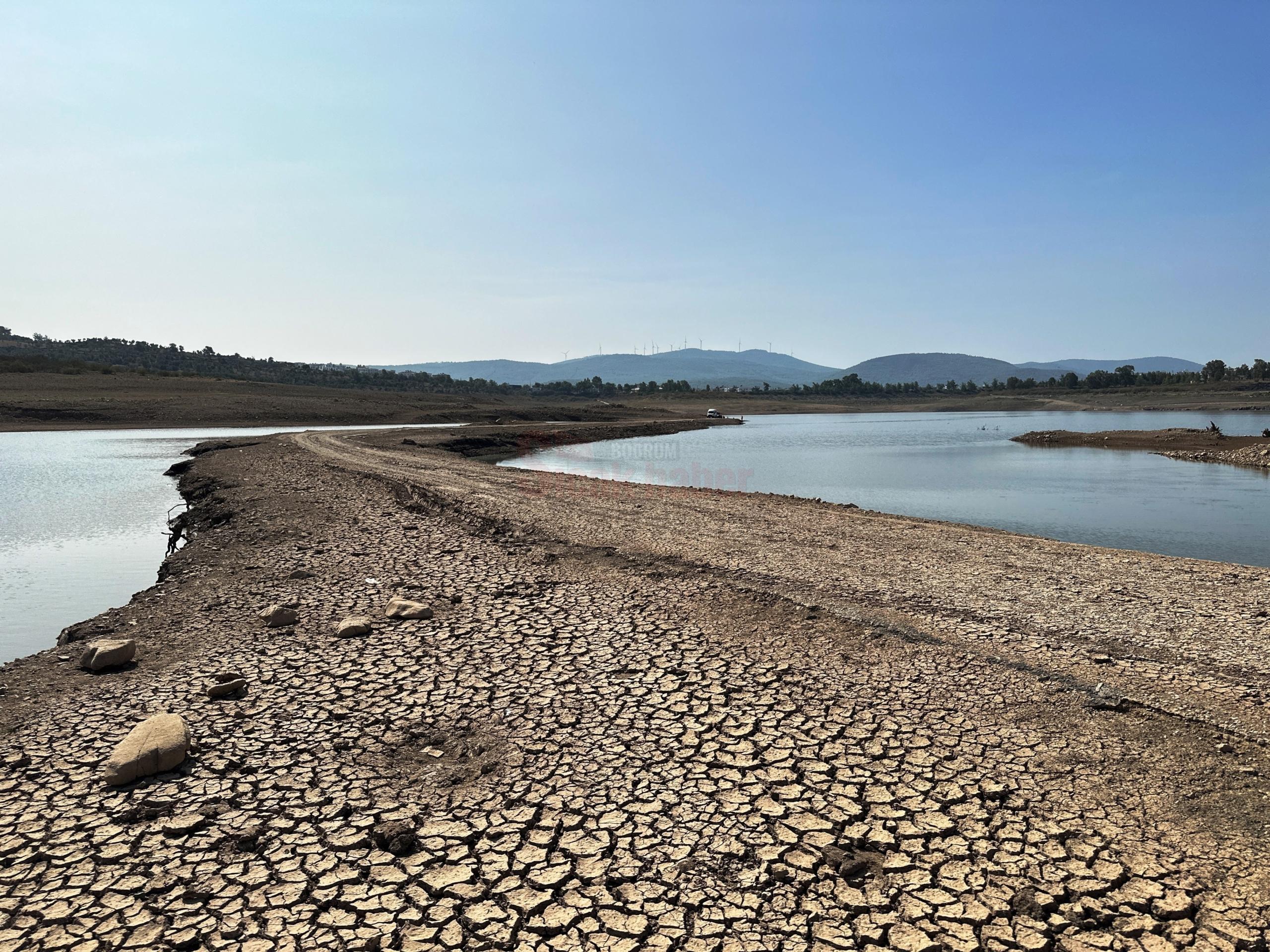 BODRUM'A SU SAĞLAYAN BARAJLARDA SU BİTTİ