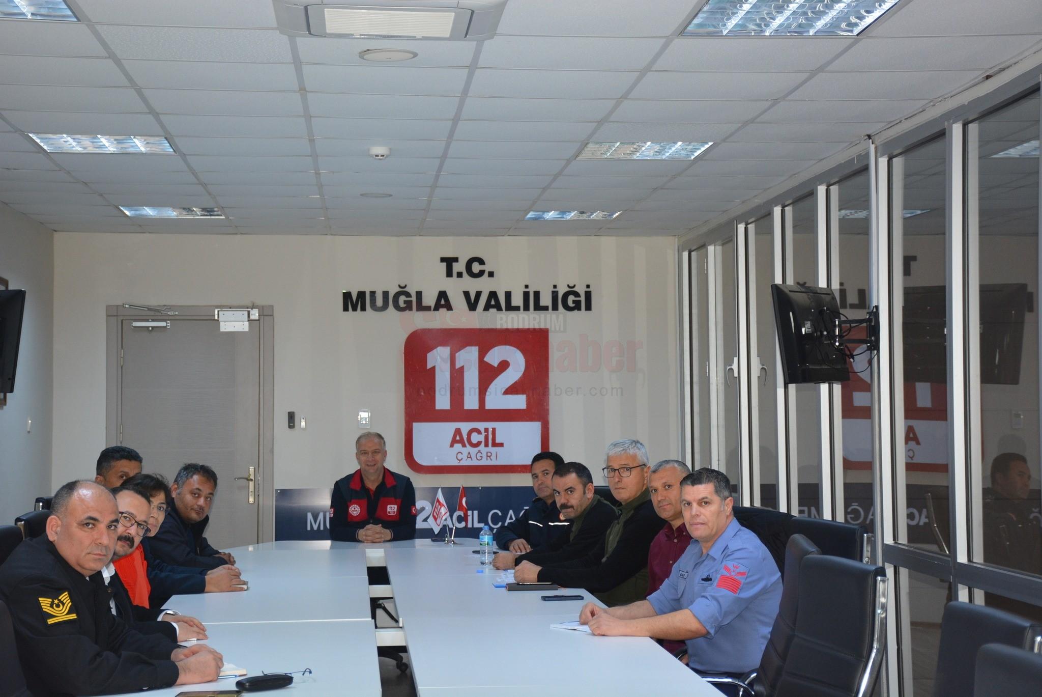 MUĞLA 112 ACİL ÇAĞRI MERKEZİ'NDE HAZIRLIK TOPLANTISI GERÇEKLEŞTİRİLDİ