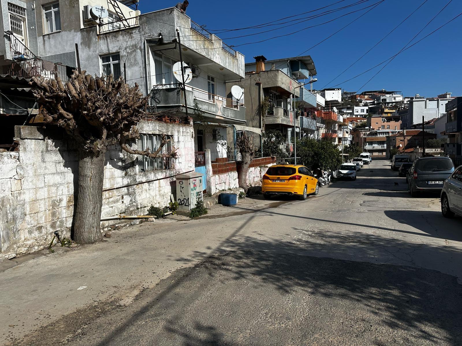 MİLAS'TA YAŞLI KADIN EVİNDE ÖLÜ BULUNDU