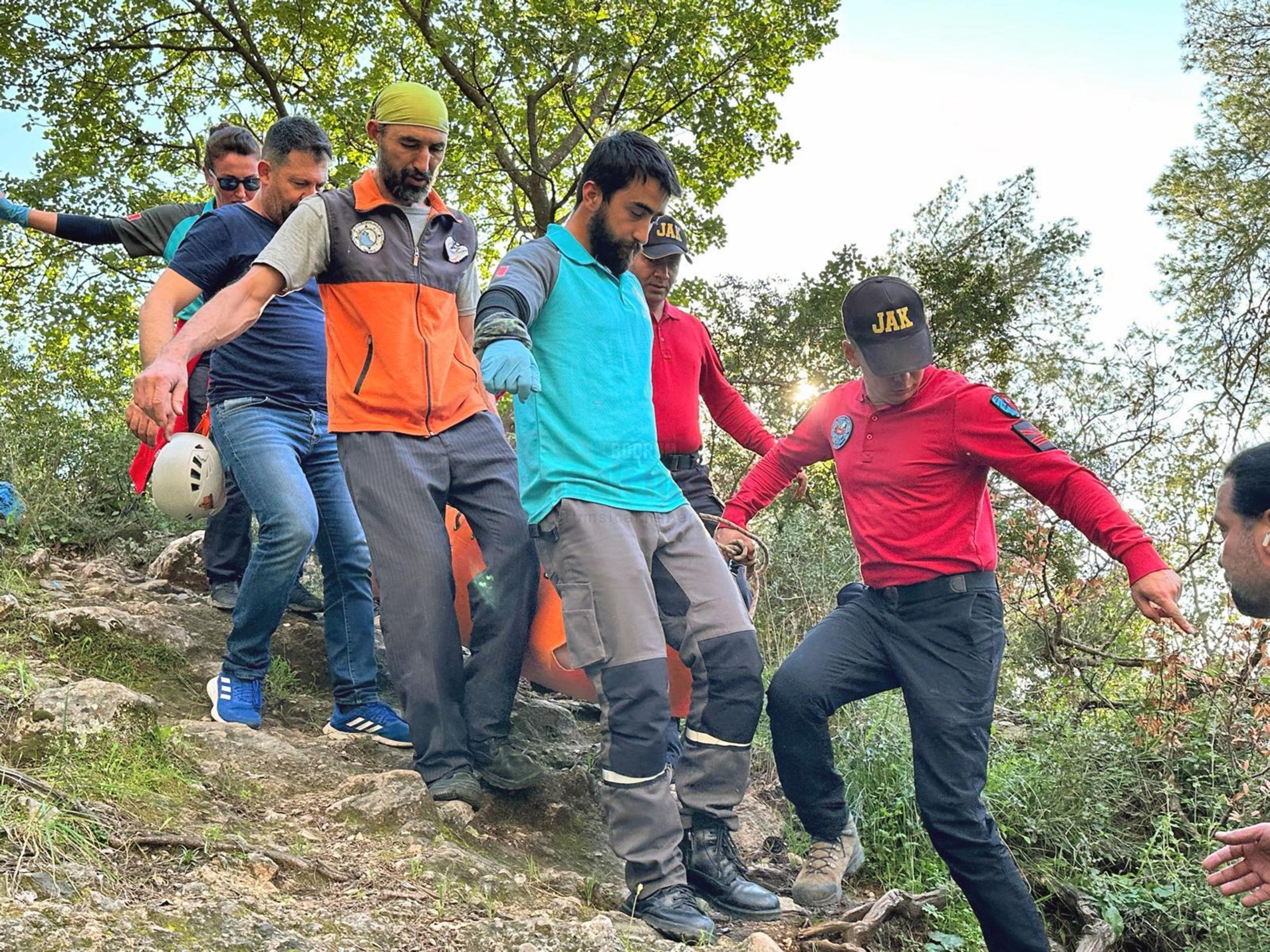 ORMANDA YARALANAN VATANDAŞ İÇİN EKİPLER SEFERBER OLDU