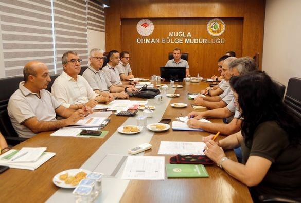 MUĞLA ORMAN BÖLGE MÜDÜRLÜĞÜ' NDE DEĞERLENDİRME TOPLANTISI YAPILDI